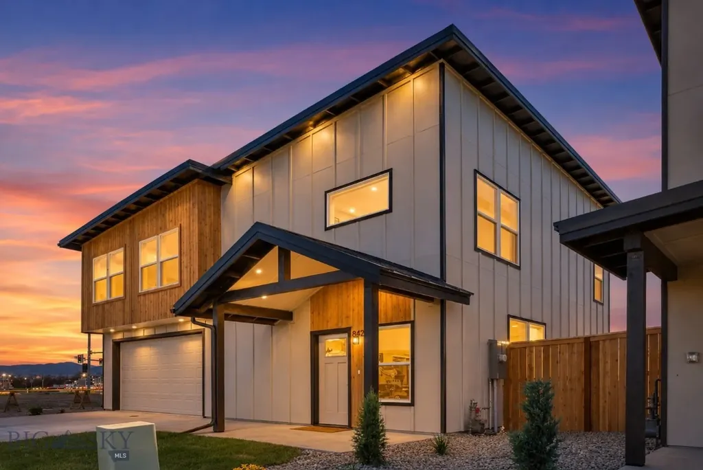 832 Spaniel Lane Belgrade MT 59714