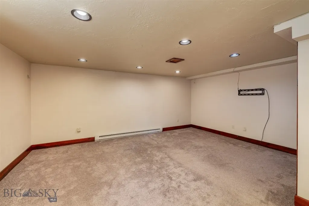 422 N 11th Bozeman MT 59715