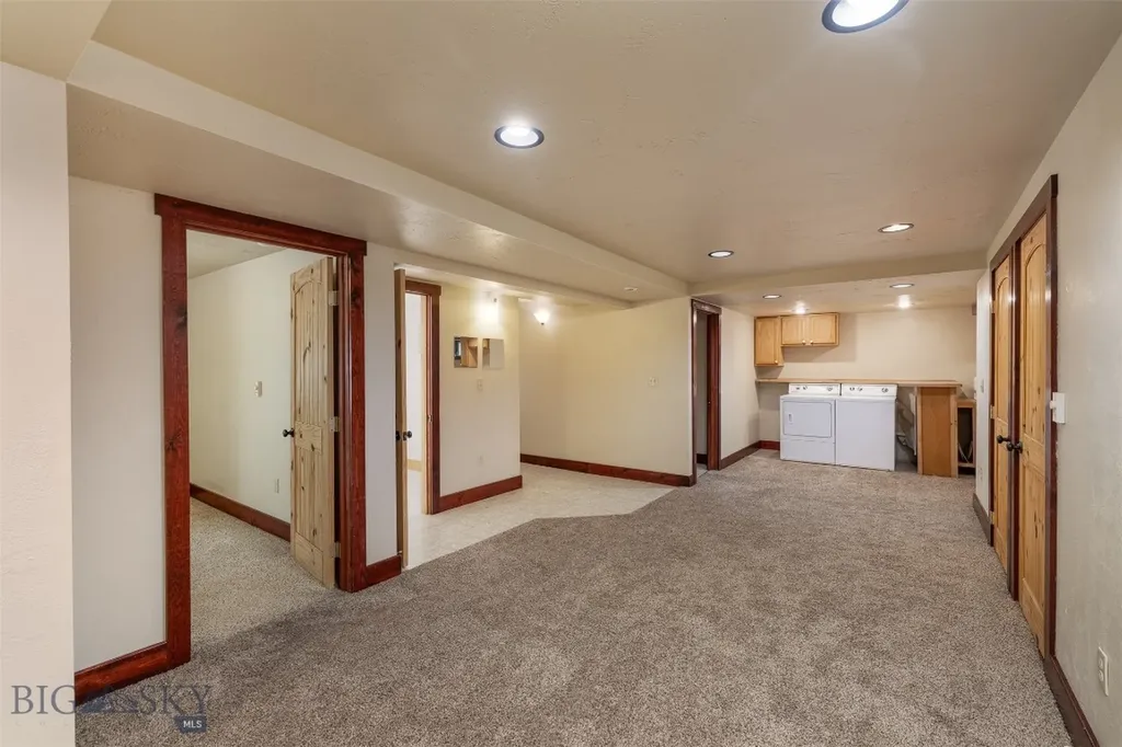 422 N 11th Bozeman MT 59715