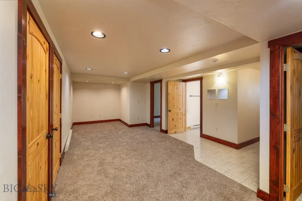 422 N 11th Bozeman MT 59715