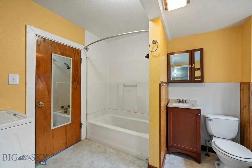 133 S Oak Street Townsend MT 59644