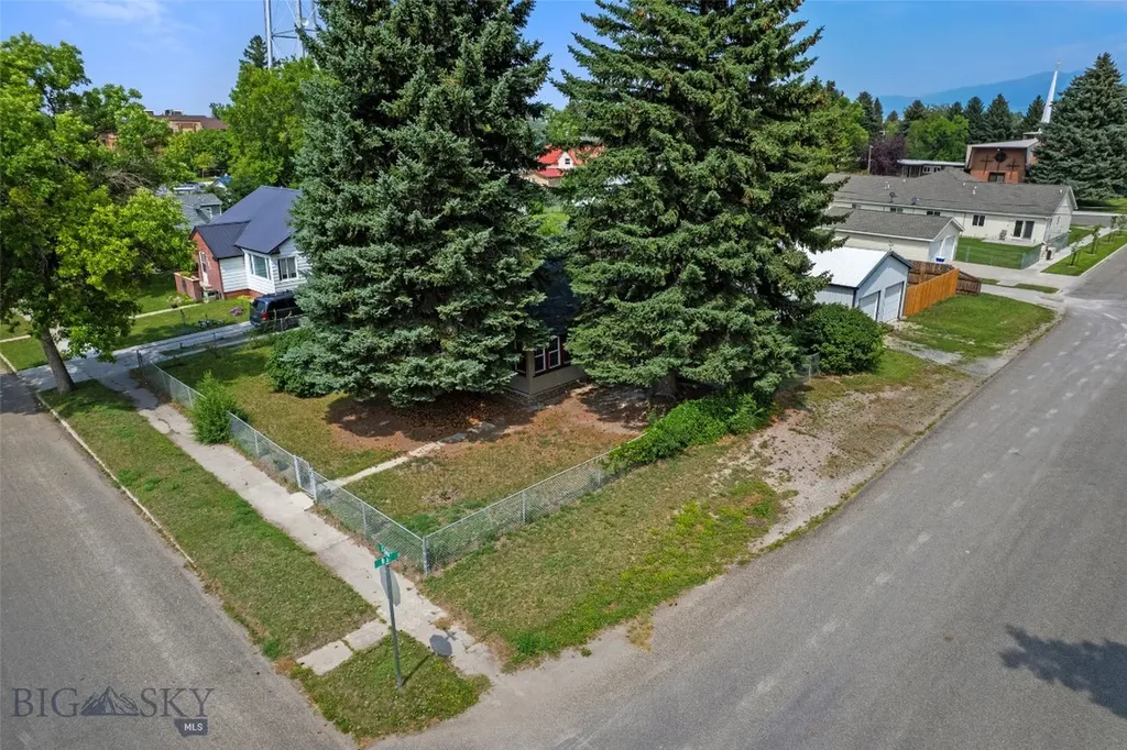 133 S Oak Street Townsend MT 59644