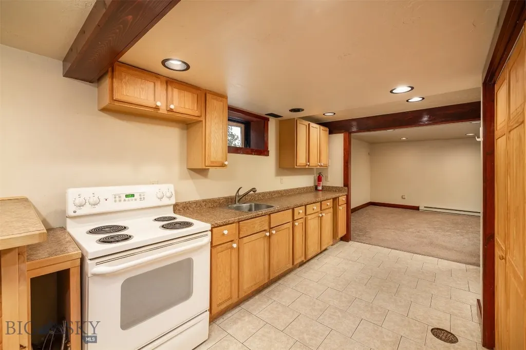 422 N 11th Avenue Bozeman MT 59715