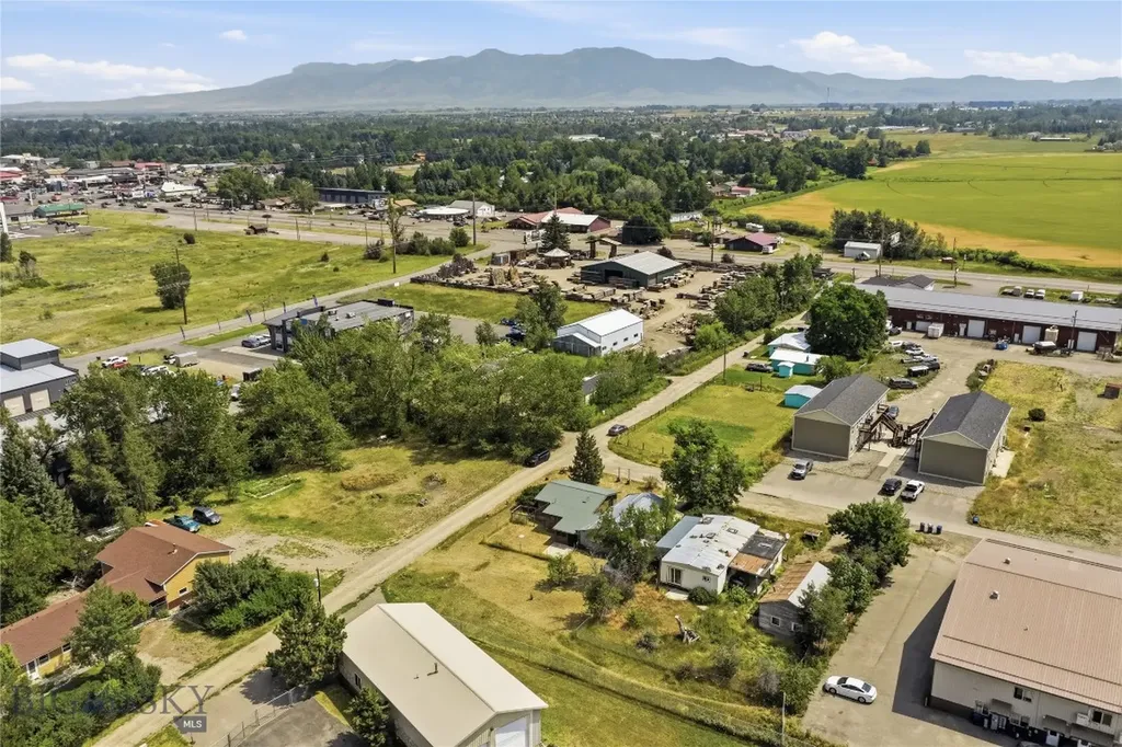 13 Central Bozeman MT 59718