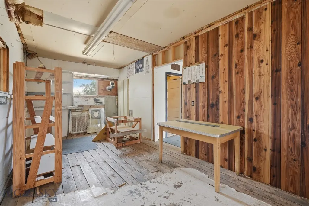 13 Central Bozeman MT 59718