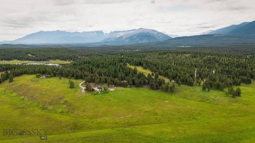 950 Eagle Lake Loop Fortine MT 59918