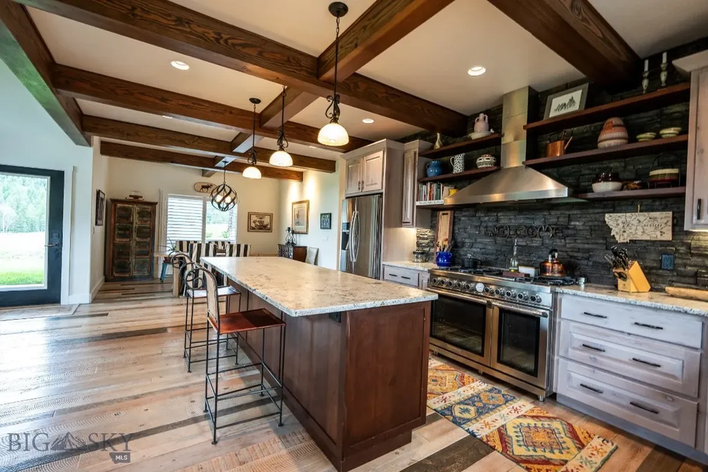 950 Eagle Lake Loop Fortine MT 59918