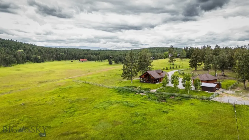 950 Eagle Lake Loop Fortine MT 59918