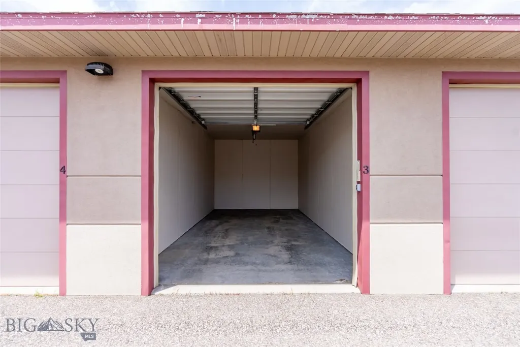Tbd Gallatin Field Belgrade MT 59714
