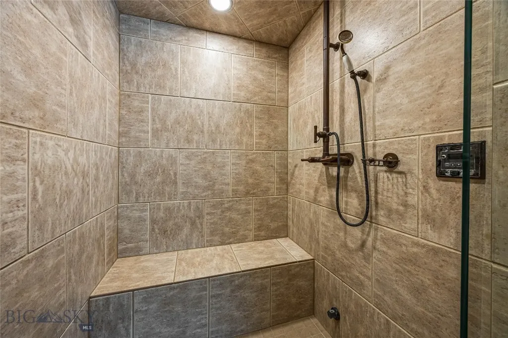 80 Browns Gulch Clancy MT 59634