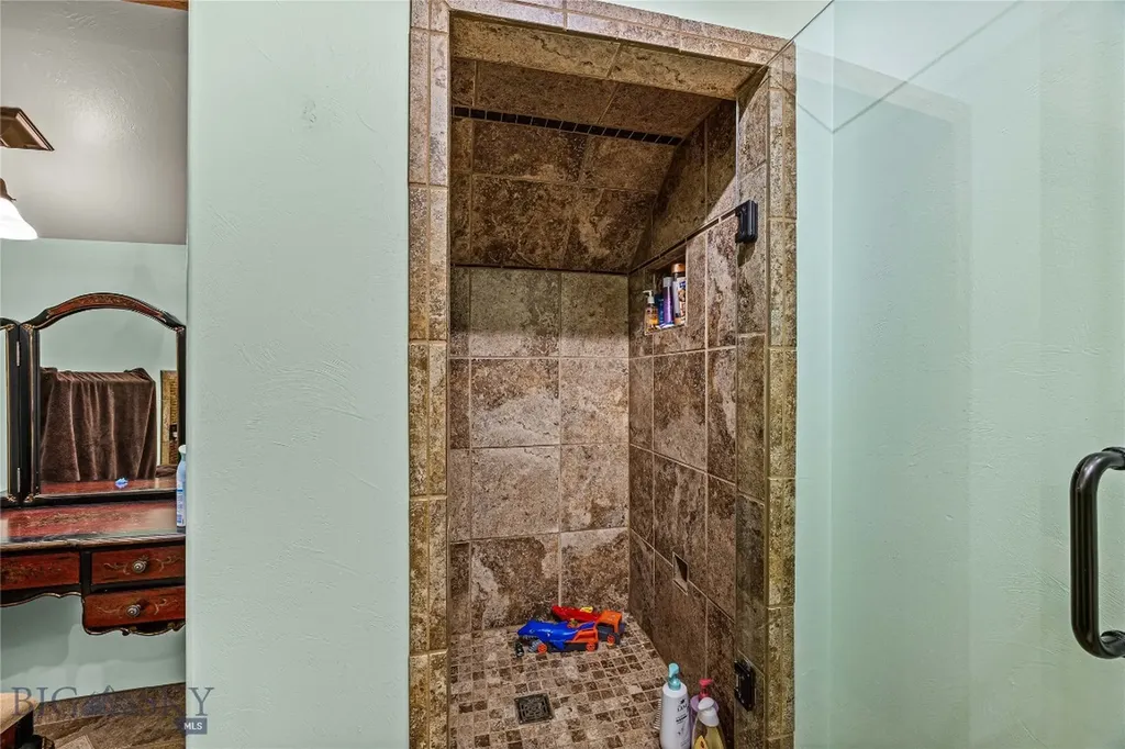 80 Browns Gulch Clancy MT 59634