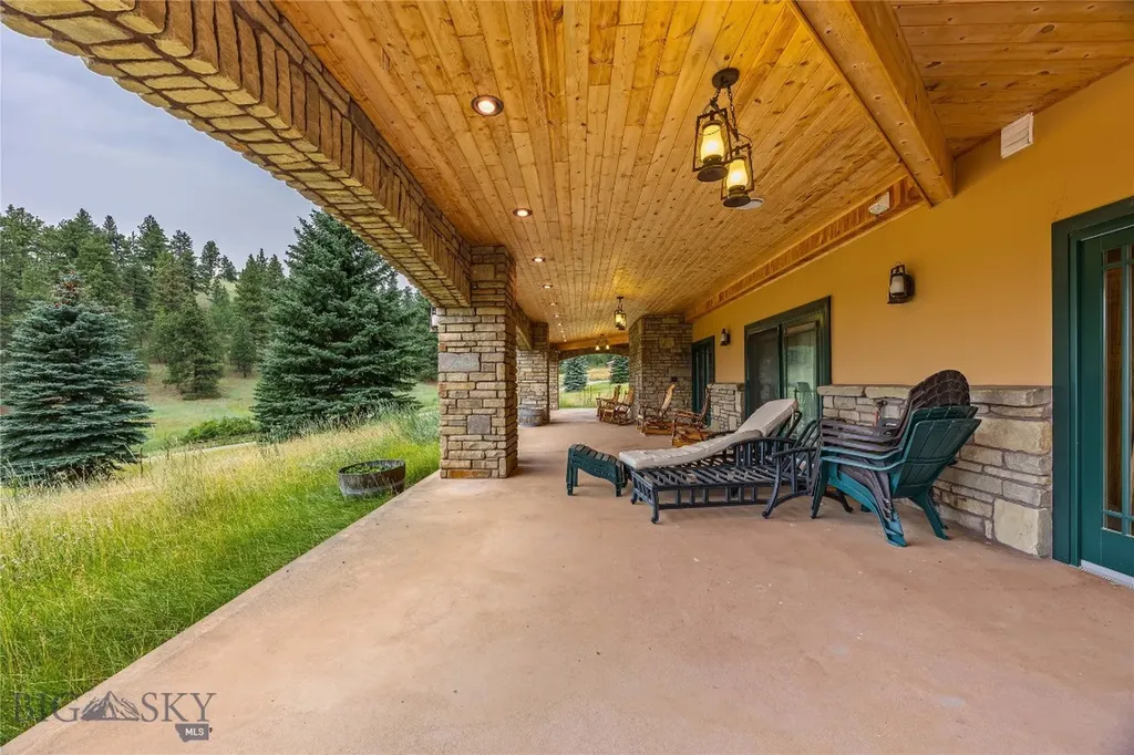80 Browns Gulch Clancy MT 59634