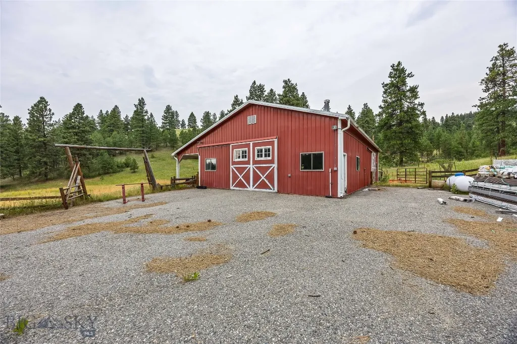80 Browns Gulch Clancy MT 59634