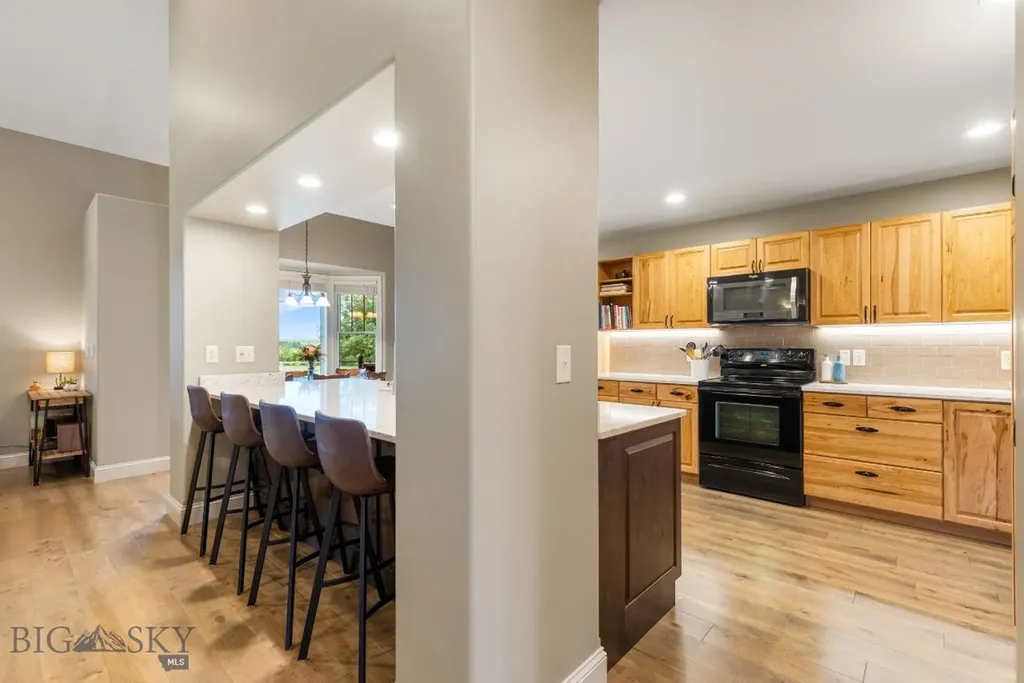 9835 Happy Acres W Bozeman MT 59718