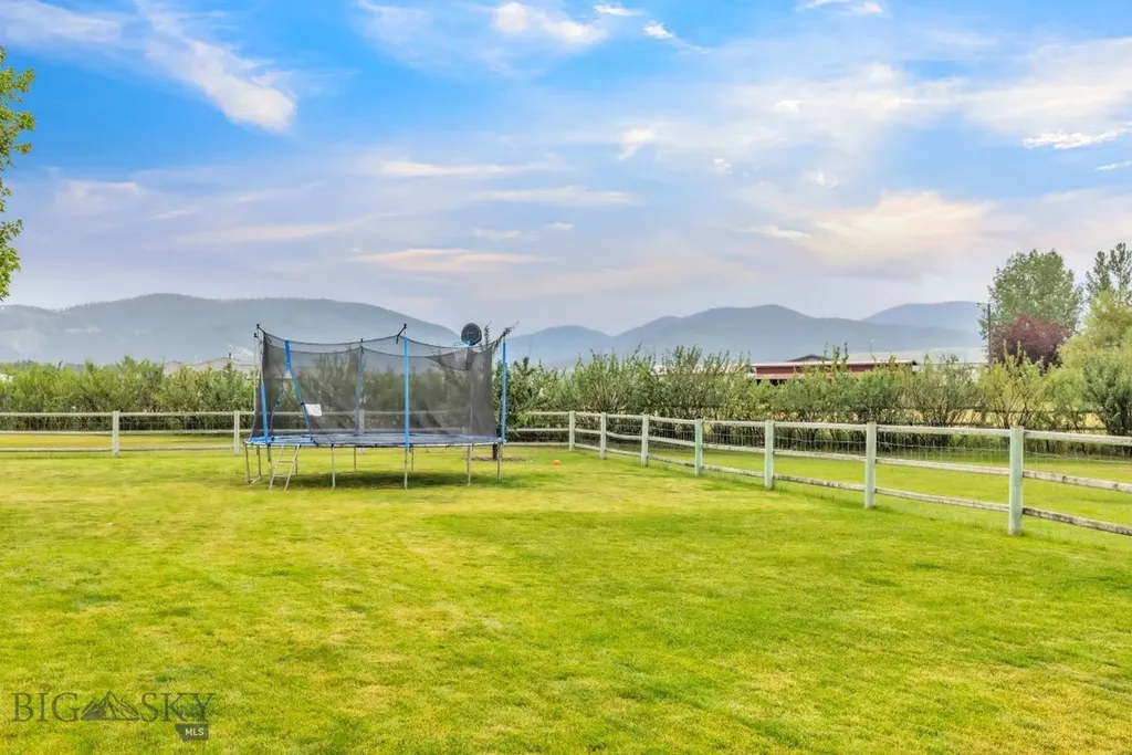 9835 Happy Acres W Bozeman MT 59718