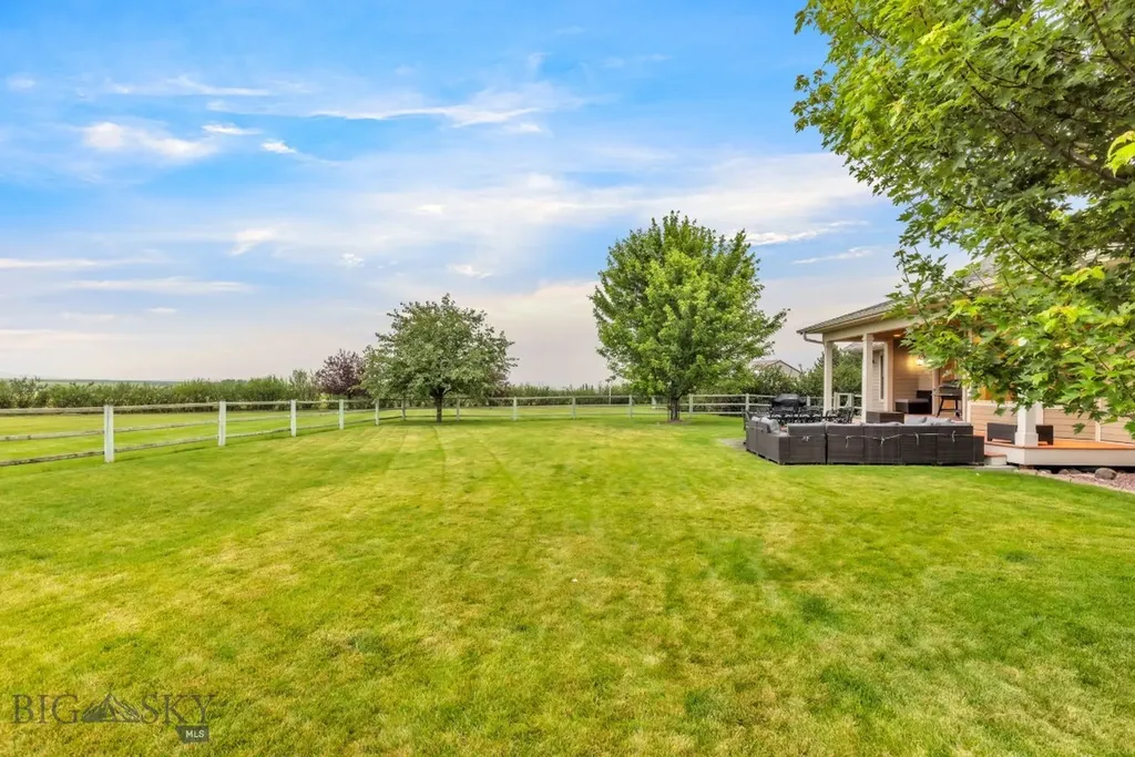 9835 Happy Acres W Bozeman MT 59718