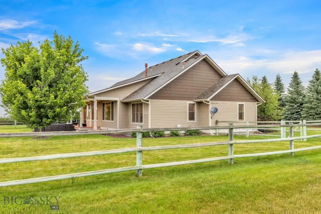 9835 Happy Acres W Bozeman MT 59718