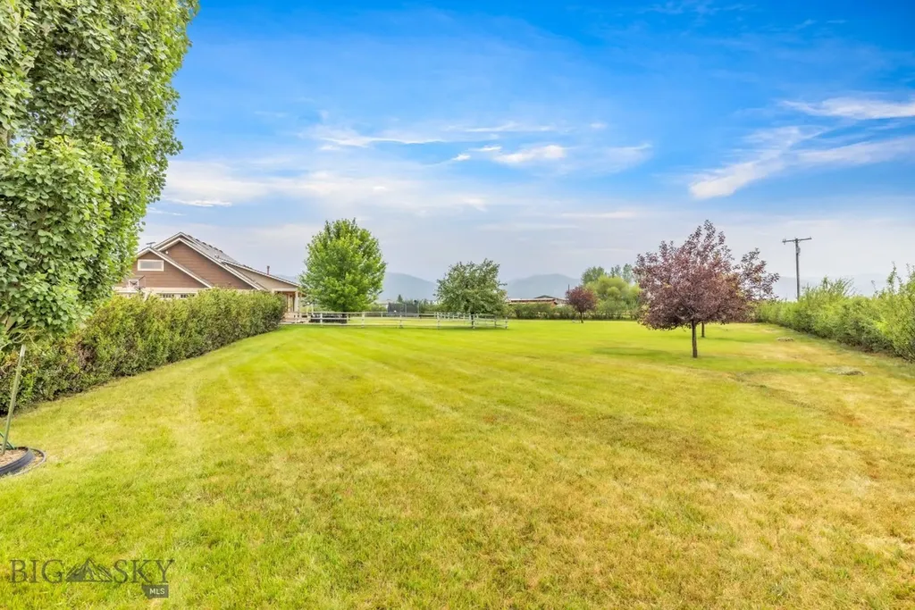 9835 Happy Acres W Bozeman MT 59718