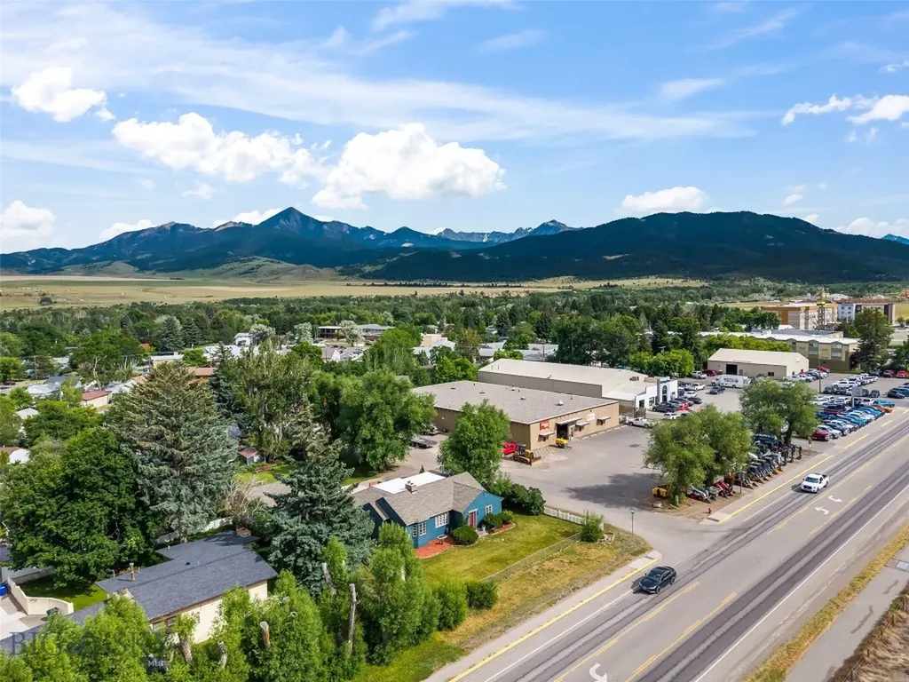 1331 W Park Street Livingston MT 59047