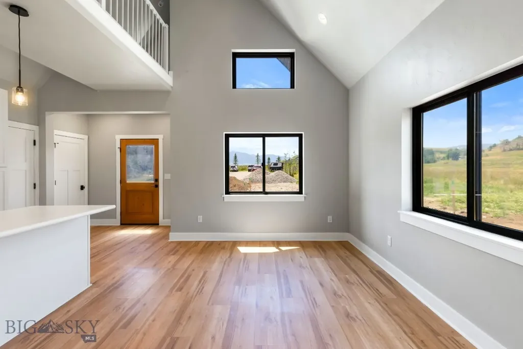 55 Apricot Scone Lane Gallatin Gateway MT 59730