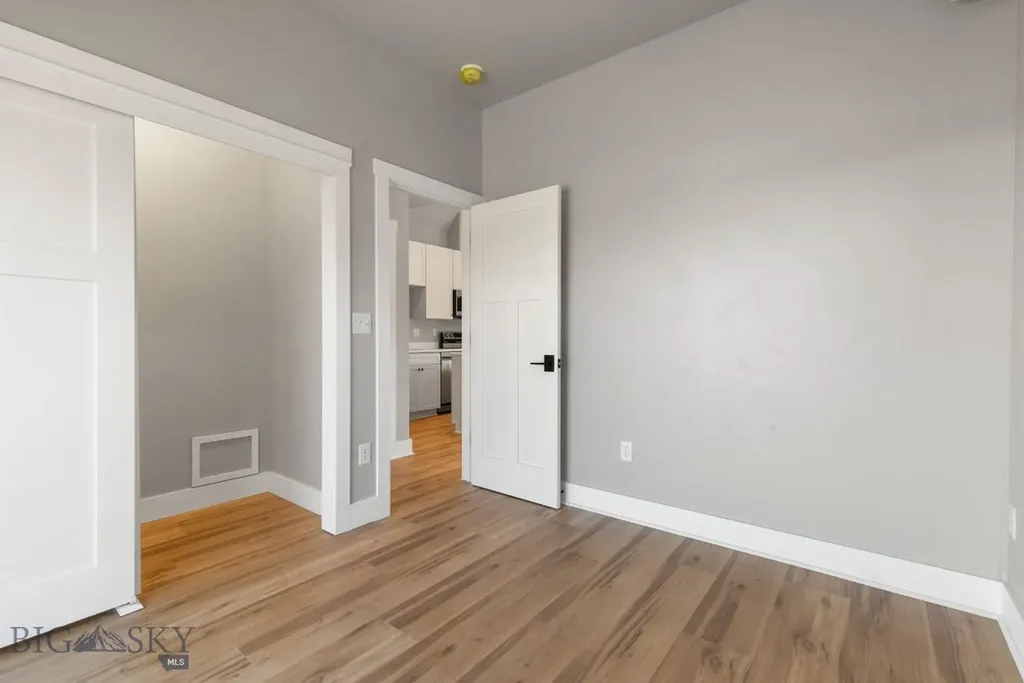 55 Apricot Scone Lane Gallatin Gateway MT 59730