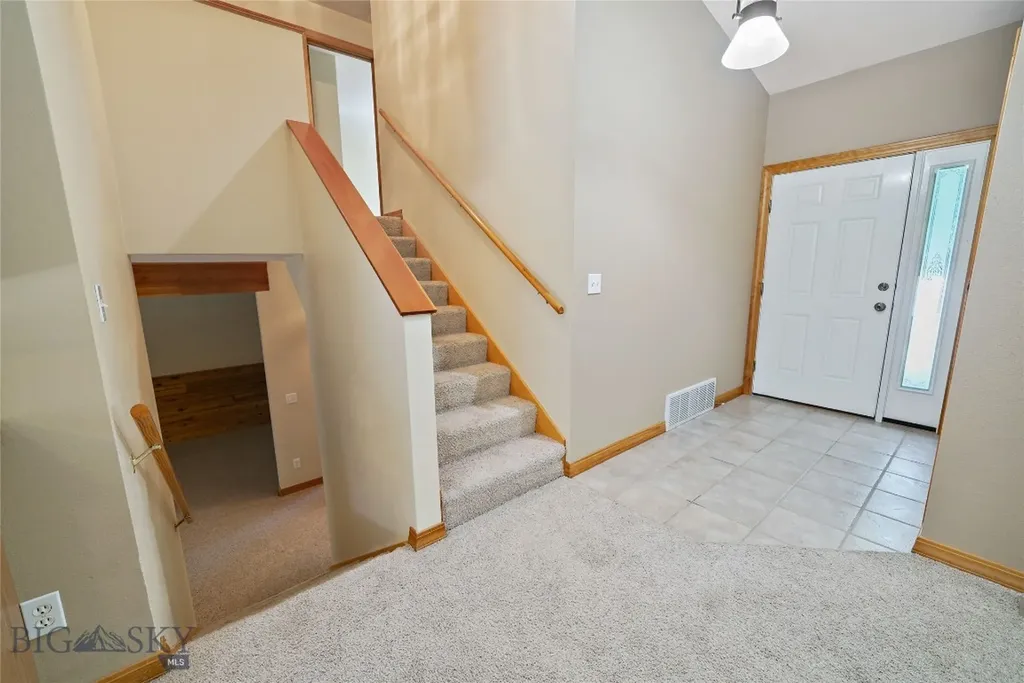 38A N Woodard Avenue Absarokee MT 59001