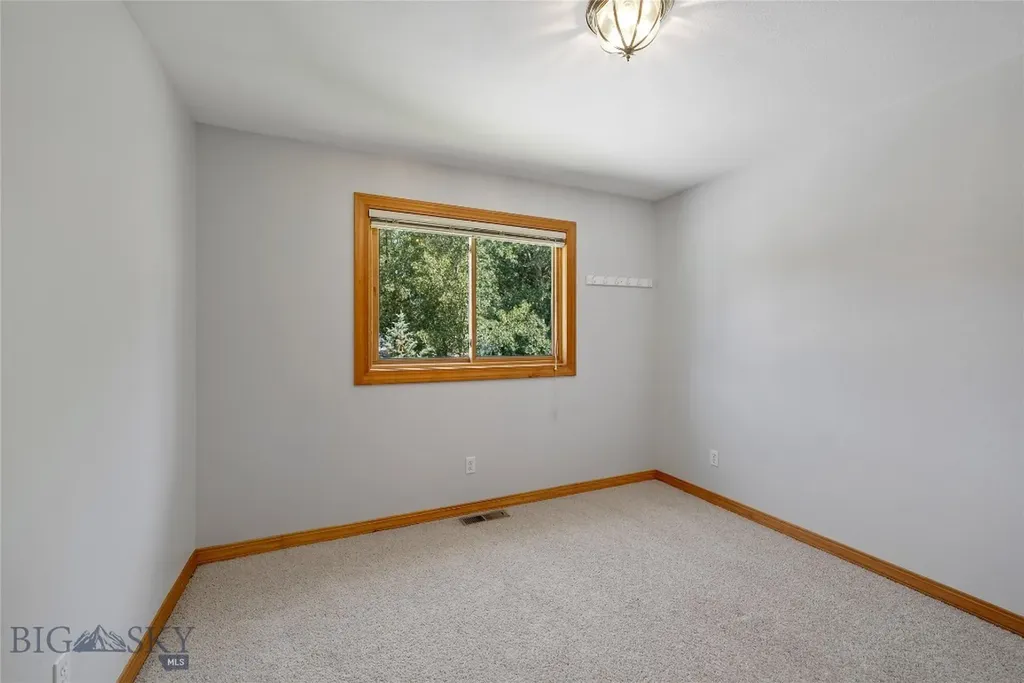 38A N Woodard Avenue Absarokee MT 59001