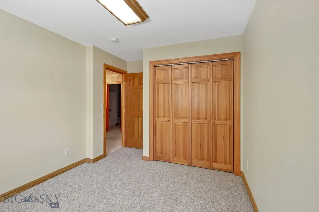 38A N Woodard Avenue Absarokee MT 59001
