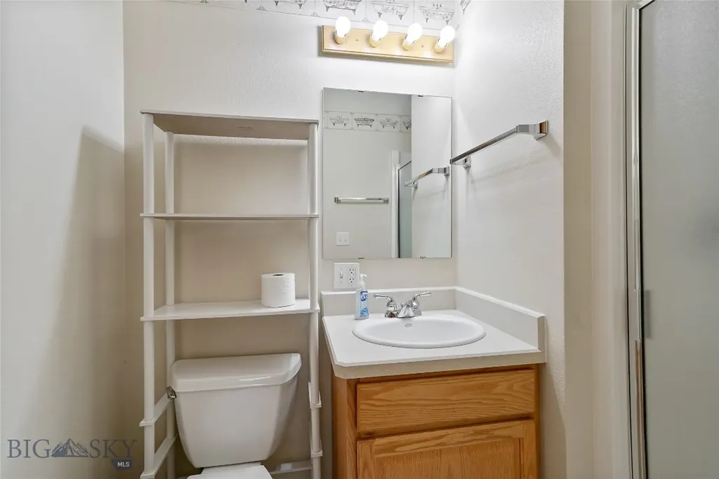 38A N Woodard Avenue Absarokee MT 59001