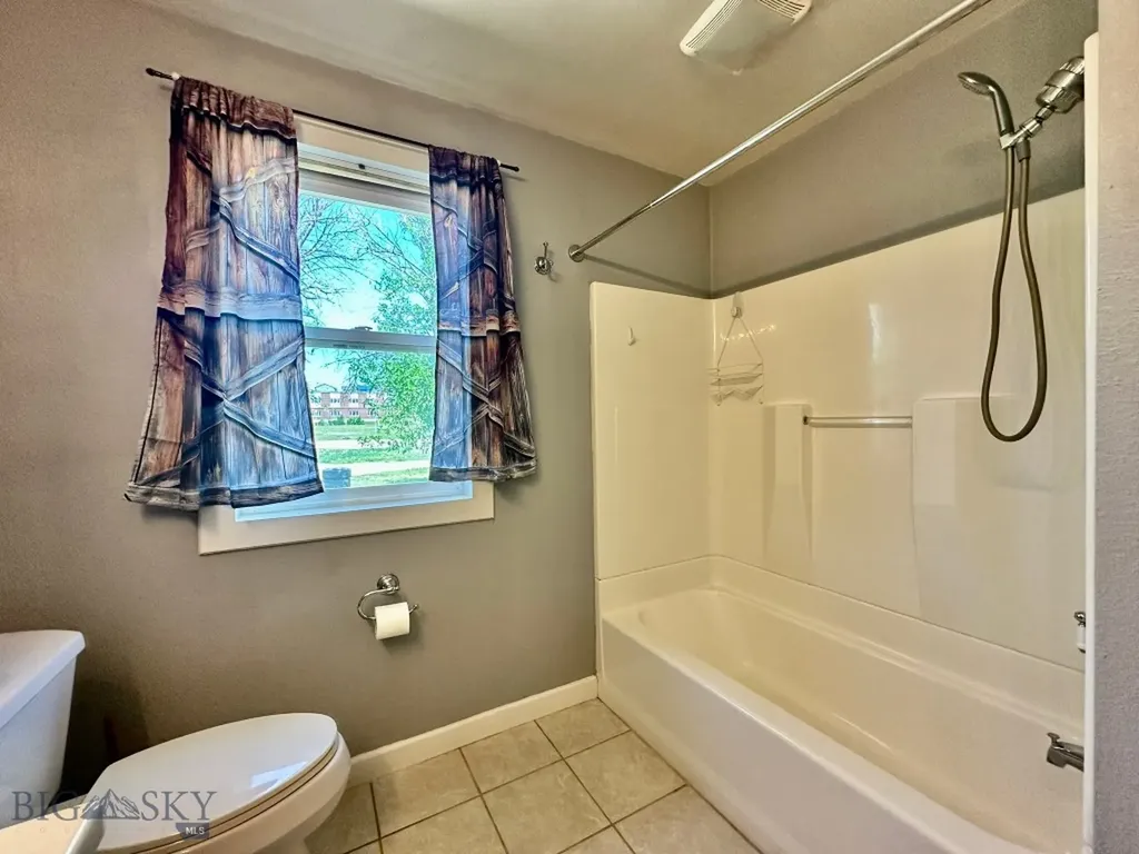 114 F Avenue NW Harlowton MT 59036