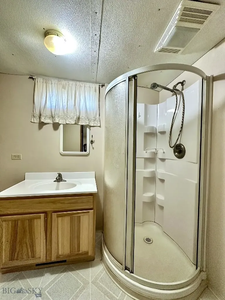 114 F Avenue NW Harlowton MT 59036