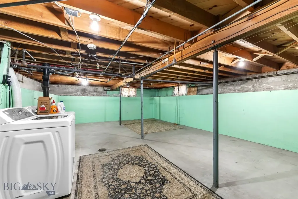 2255 North Butte MT 59701