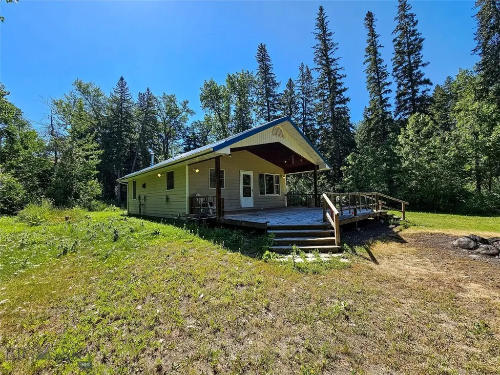 212 E Boulder Road Mcleod MT 59052