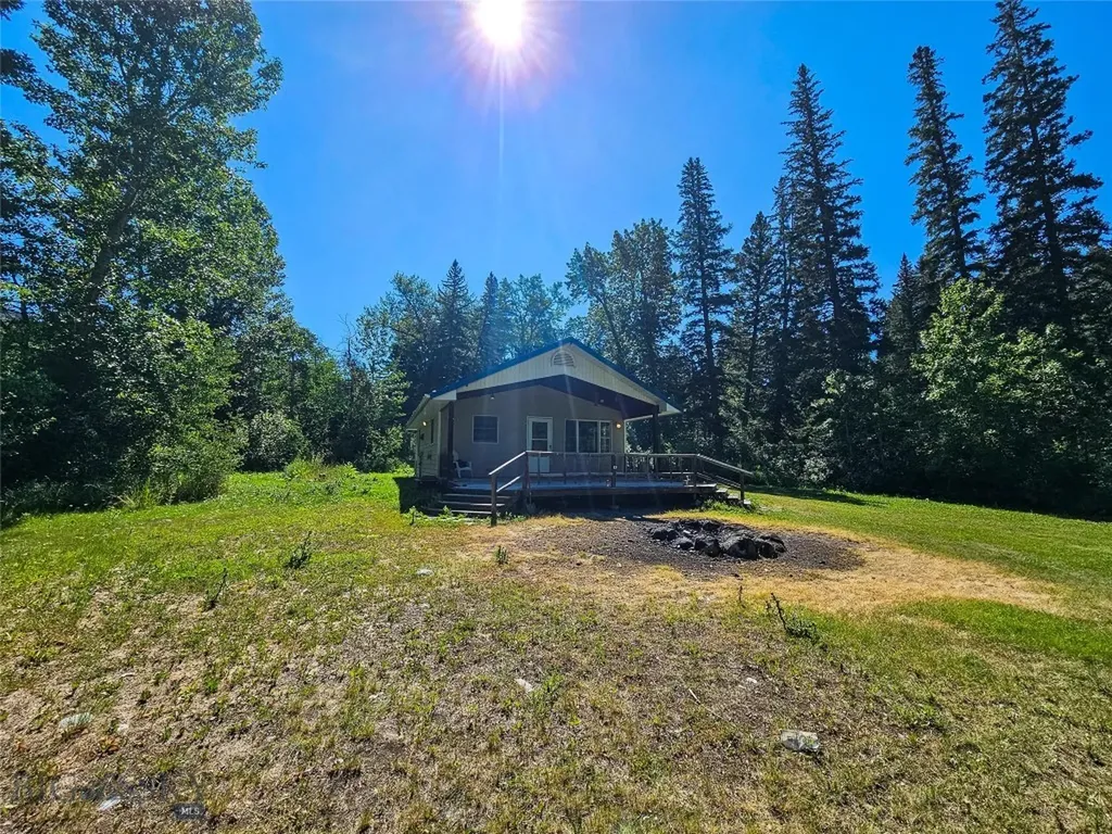 212 E Boulder Road Mcleod MT 59052