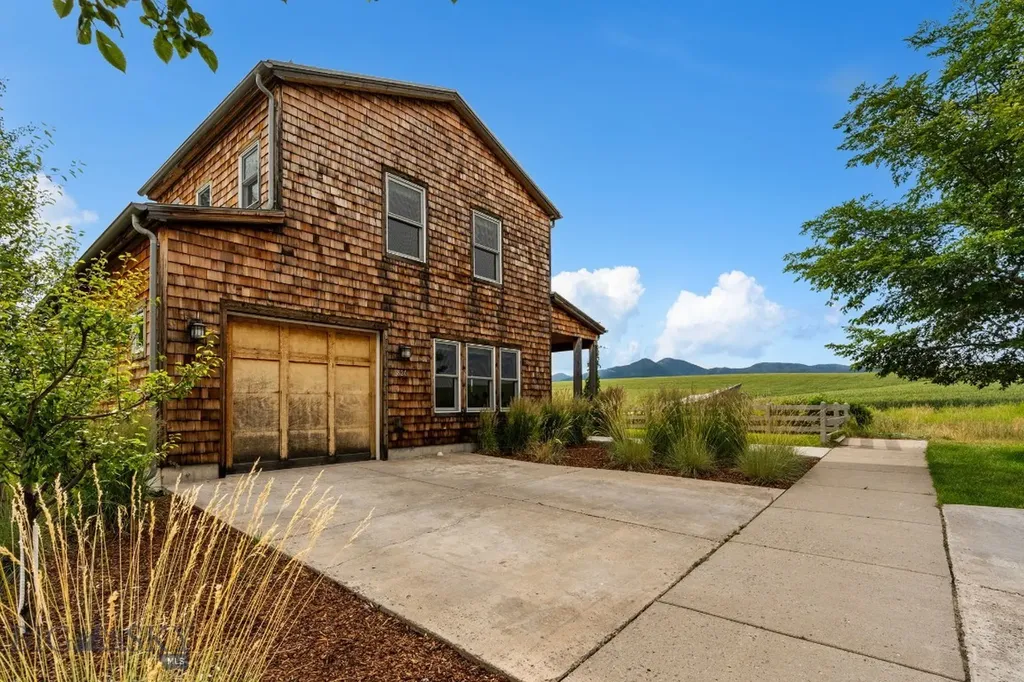 820 Farmhouse Lane Bozeman MT 59715