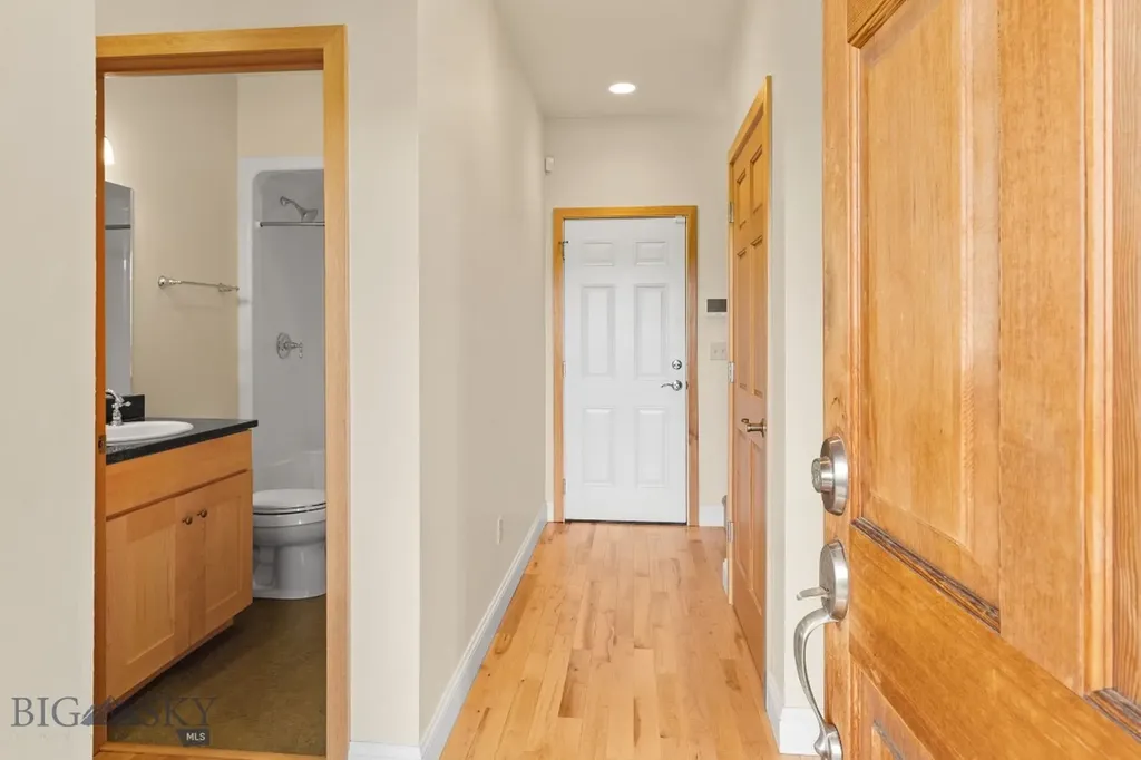 820 Farmhouse Lane Bozeman MT 59715