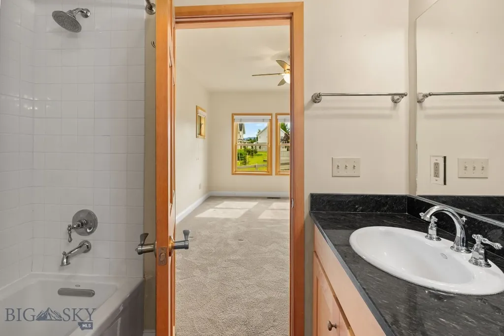820 Farmhouse Lane Bozeman MT 59715