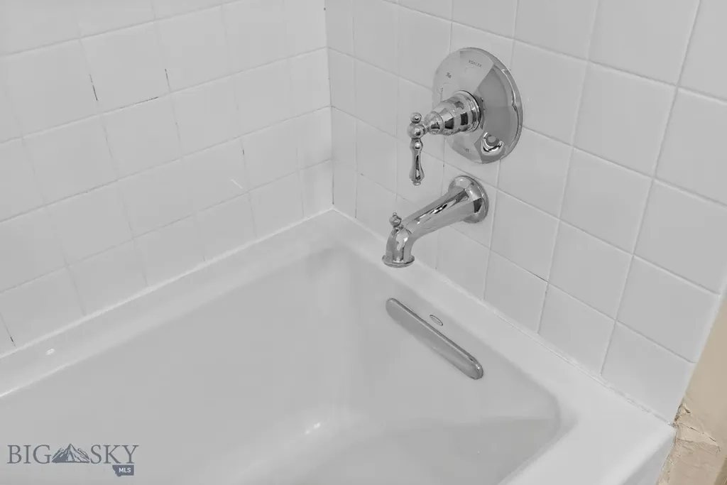 820 Farmhouse Lane Bozeman MT 59715