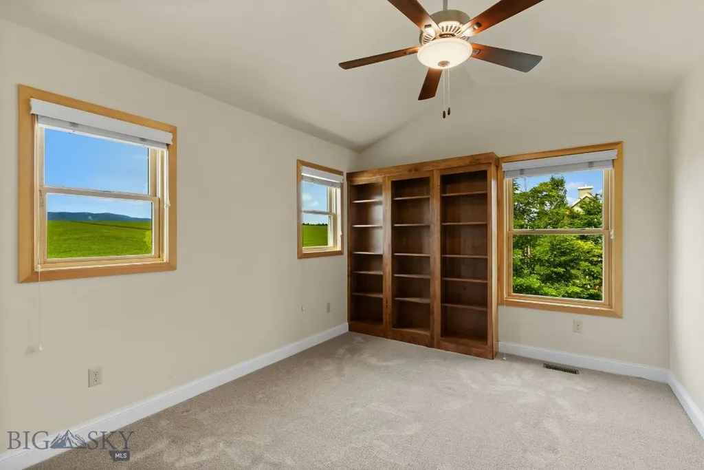 820 Farmhouse Lane Bozeman MT 59715
