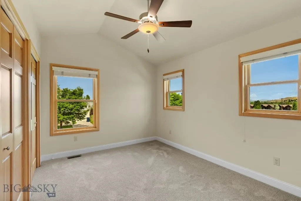 820 Farmhouse Lane Bozeman MT 59715