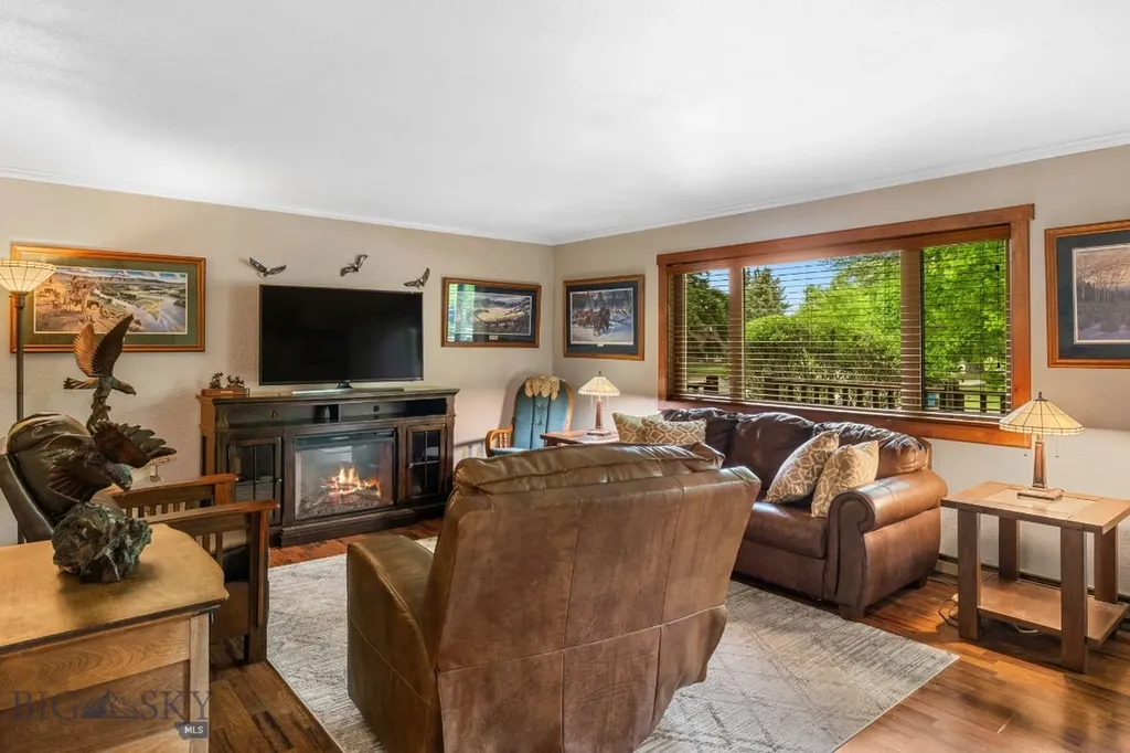 301 Hemlock Street Manhattan MT 59741