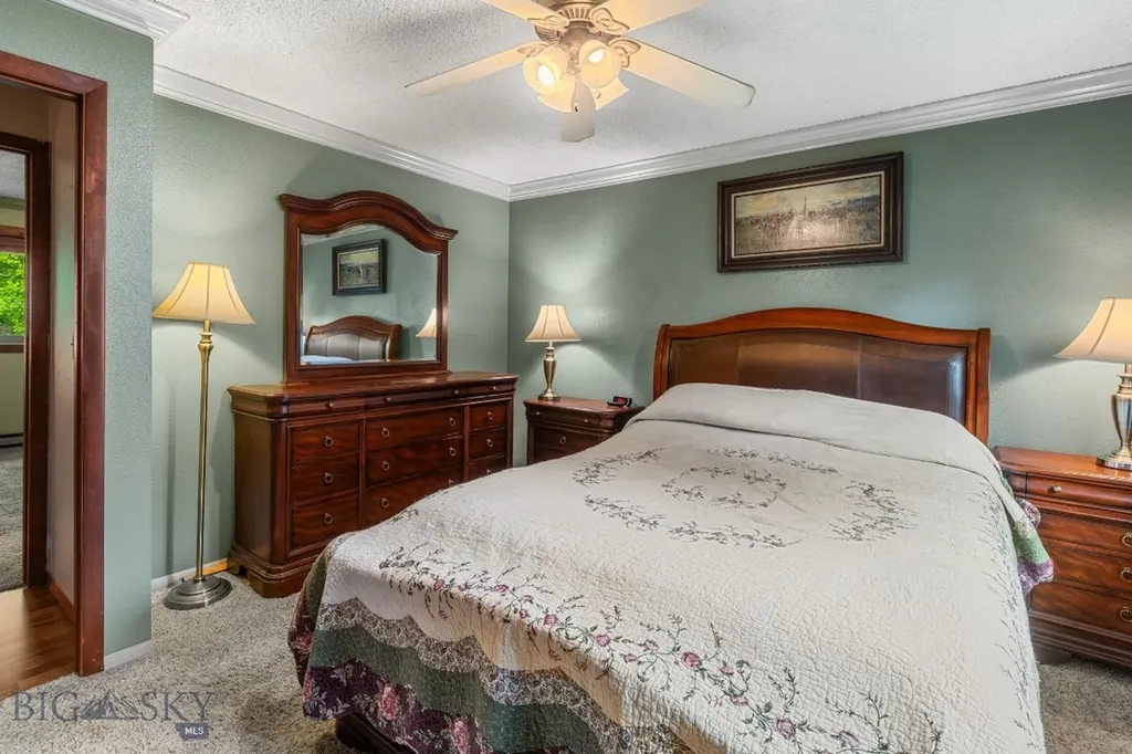 301 Hemlock Street Manhattan MT 59741