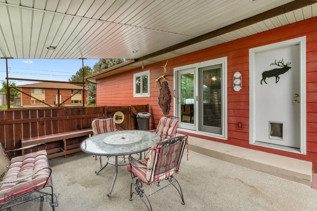 301 Hemlock Street Manhattan MT 59741