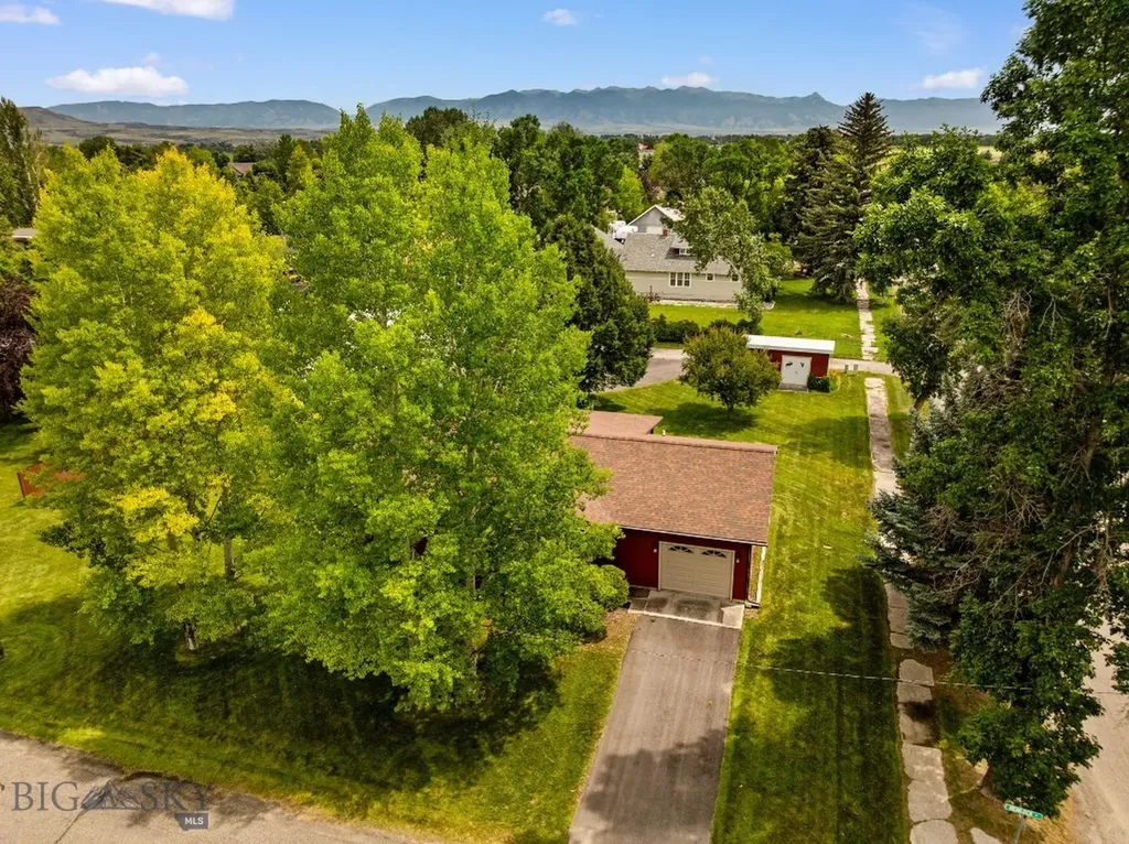 301 Hemlock Street Manhattan MT 59741