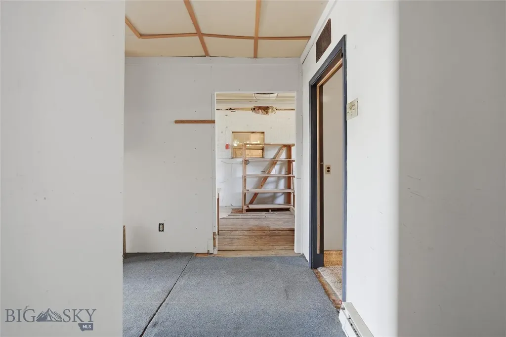 13 Central Bozeman MT 59718