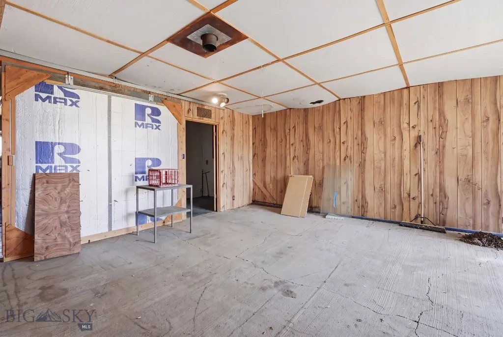 13 Central Bozeman MT 59718
