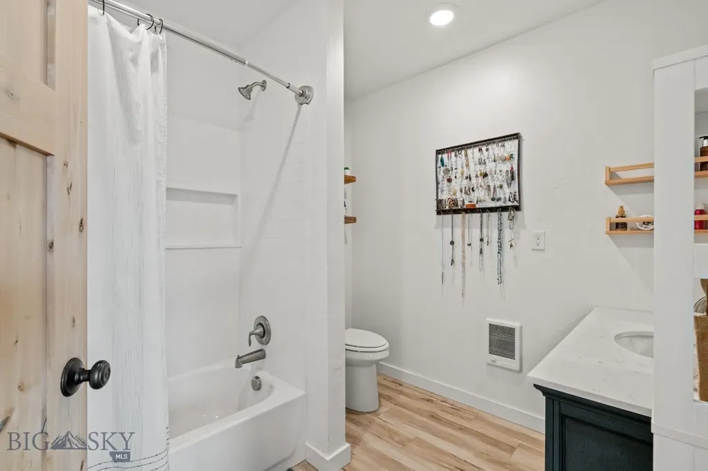510 N Main Avenue Twin Bridges MT 59754