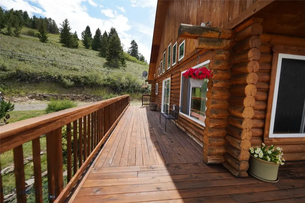 98 Pony Road Livingston MT 59047