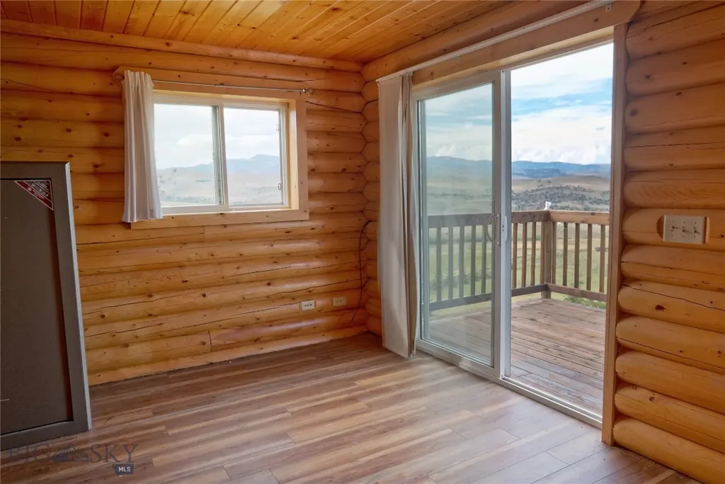 98 Pony Road Livingston MT 59047