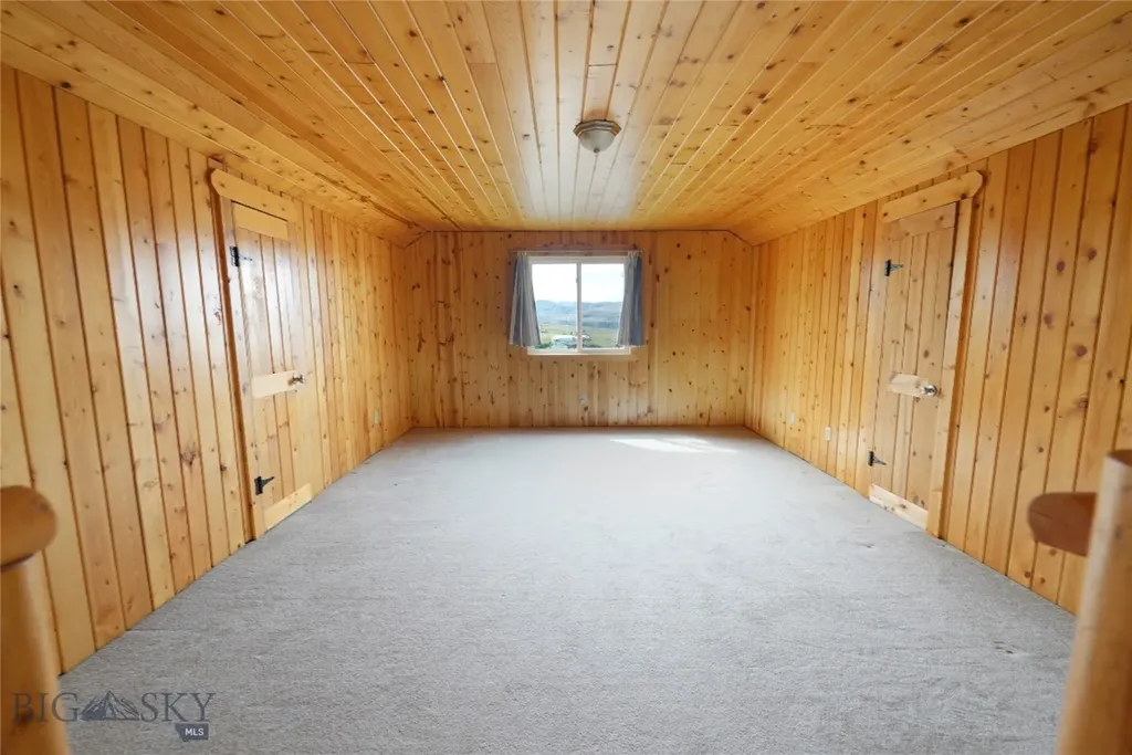 98 Pony Road Livingston MT 59047